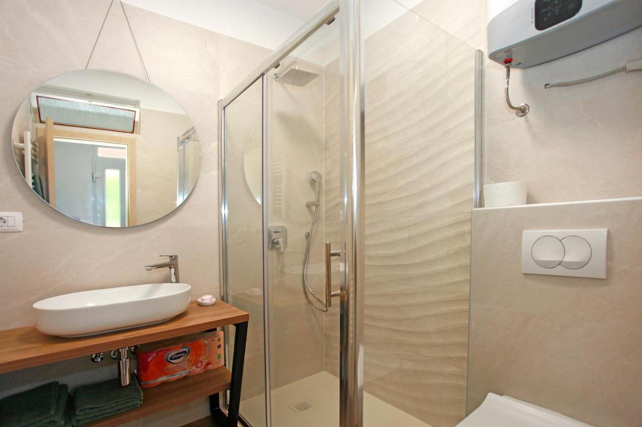 Ferienwohnung Viridis Pula Exterior foto