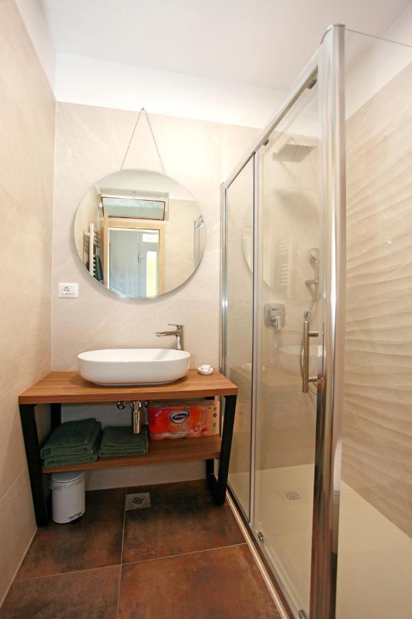 Ferienwohnung Viridis Pula Exterior foto